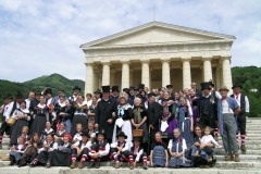 2004_tedeschi01